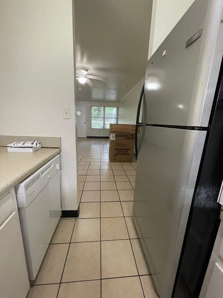 1025 Venita Dr - Photo 5 of 10