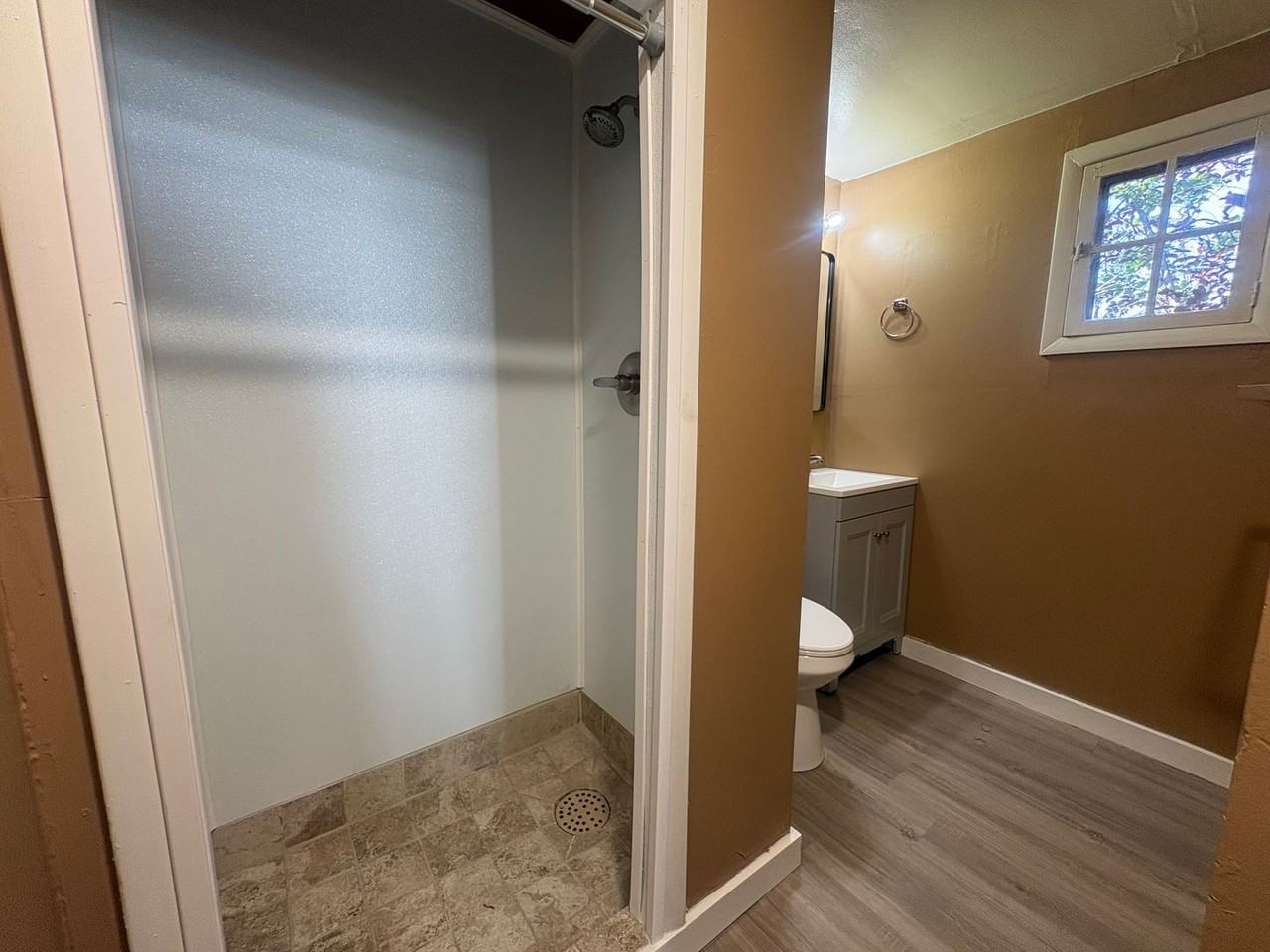813 Lee Ave - Photo 6 of 11