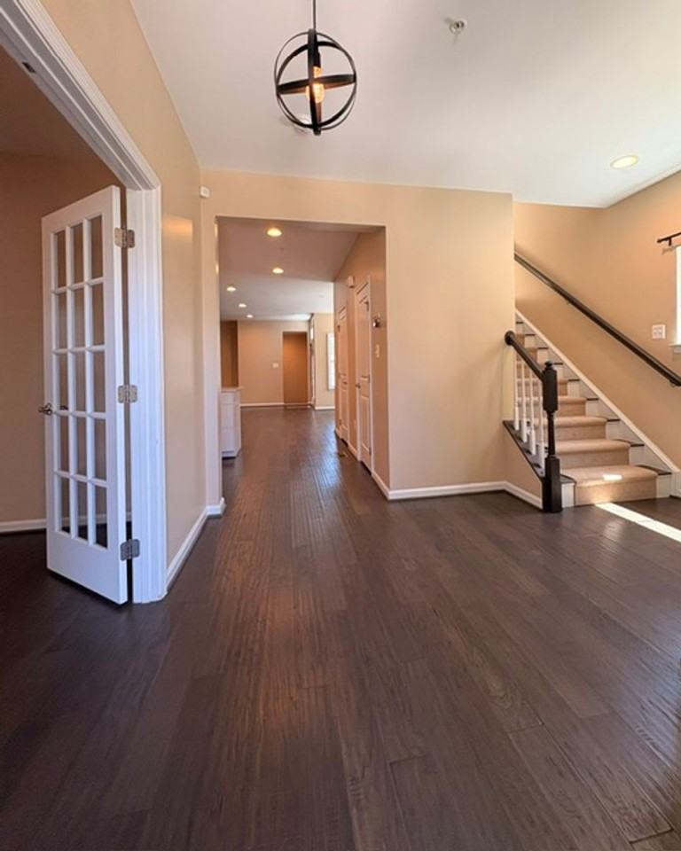 22110 Fulmer Ave - Photo 6 of 50