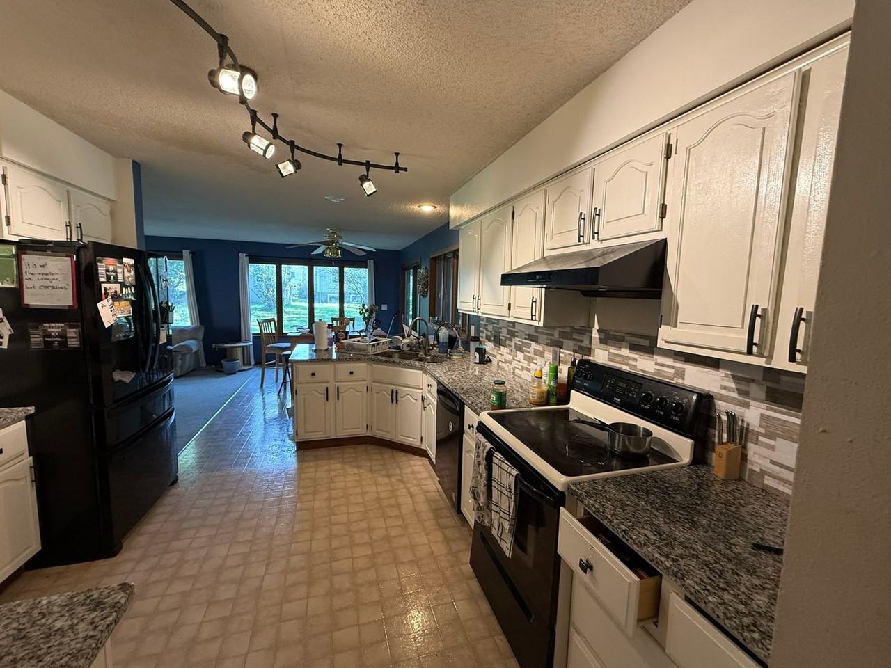 6 Denbigh Dr - Photo 5 of 9