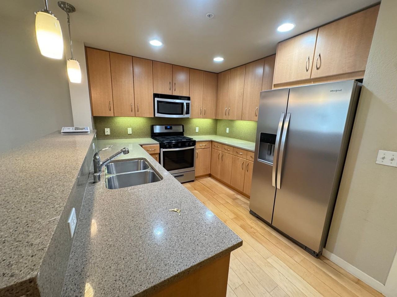 1511 Jefferson St #218 - Photo 4 of 11