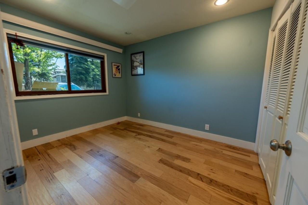 121 Four Seasons Way - Photo 4 of 19