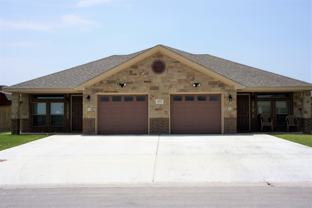 4701 Passion Flower Blvd Apt B #Apt B - Photo 1 of 1