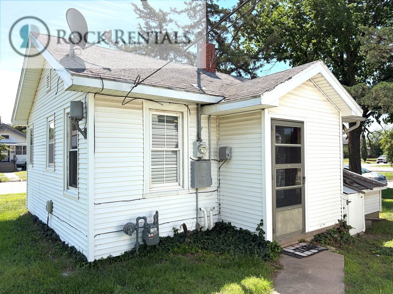 1401 N Monroe St - Photo 7 of 8