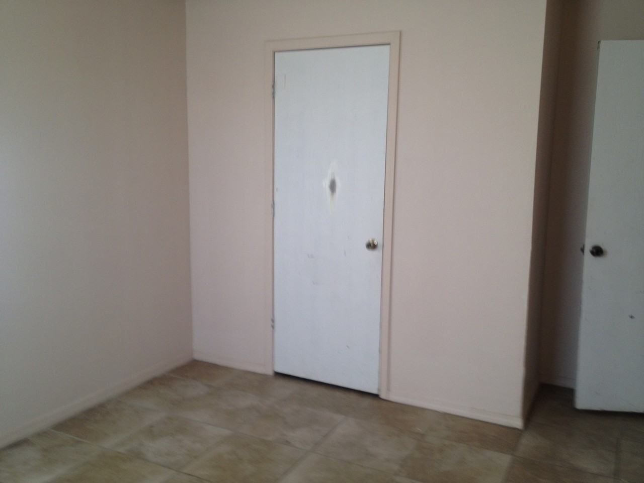 1248 W Sunset Dr - Photo 3 of 8
