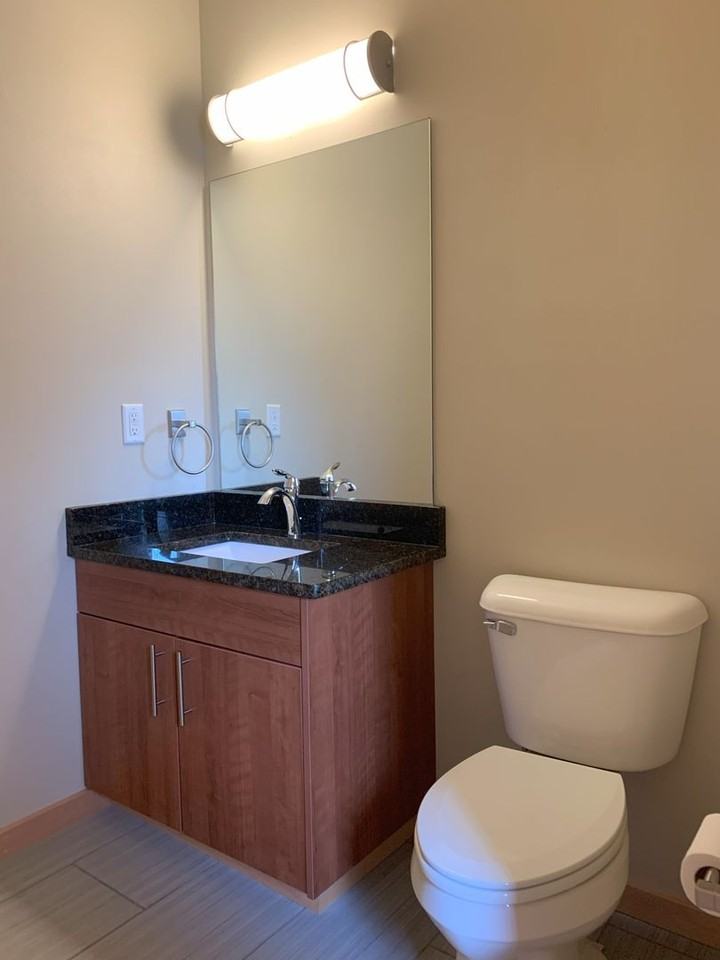 2507 S Logan Ave - Photo 5 of 21