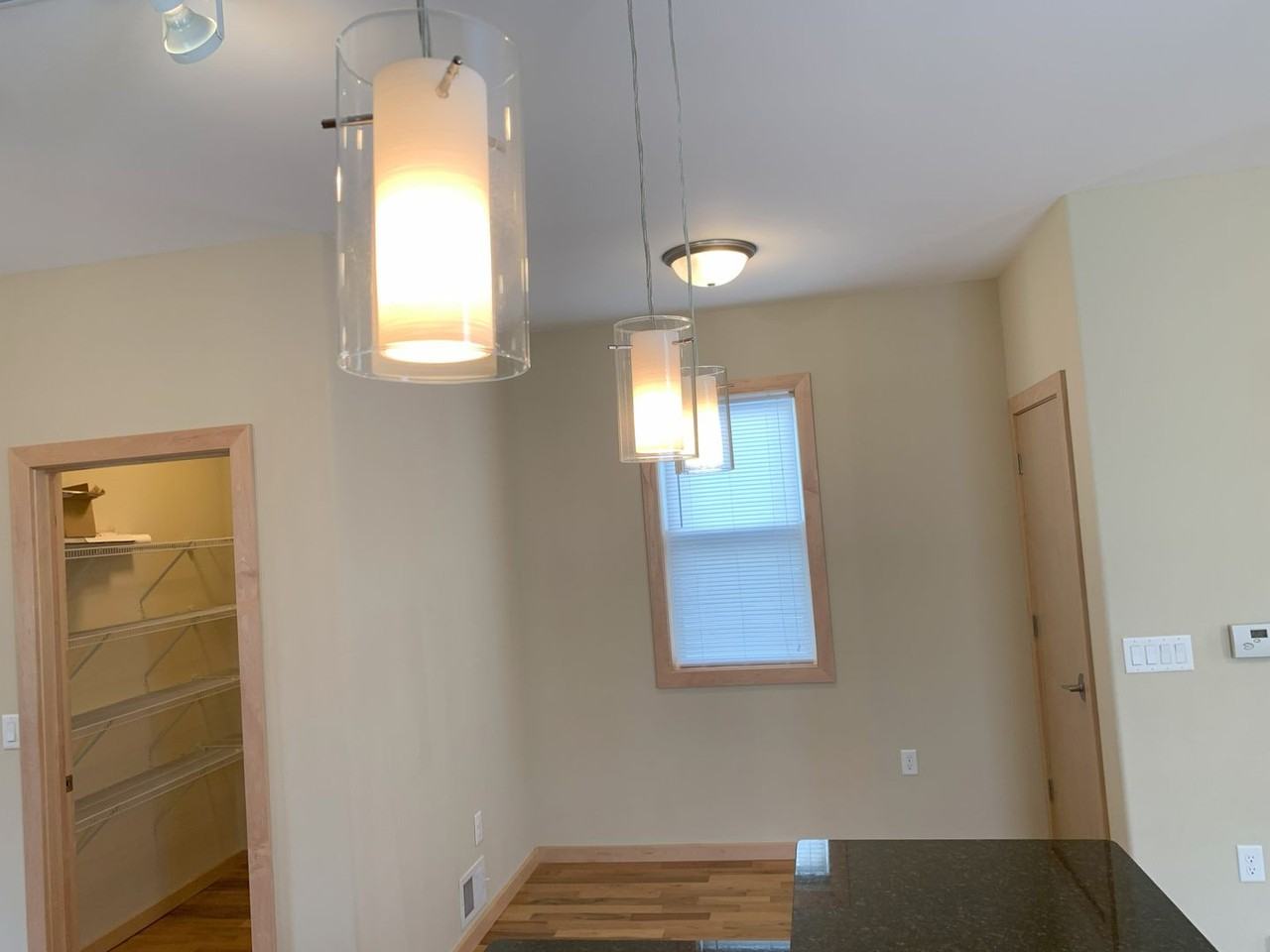 2507 S Logan Ave - Photo 7 of 21
