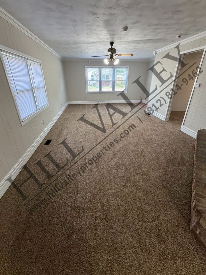 127 Blakely Ave - Photo 3 of 14