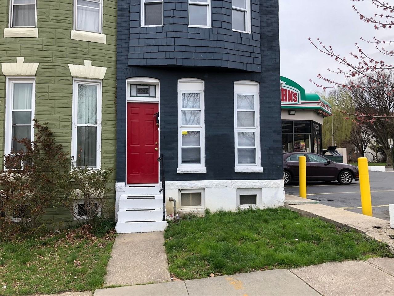 3242 Barclay St - Photo 2 of 26