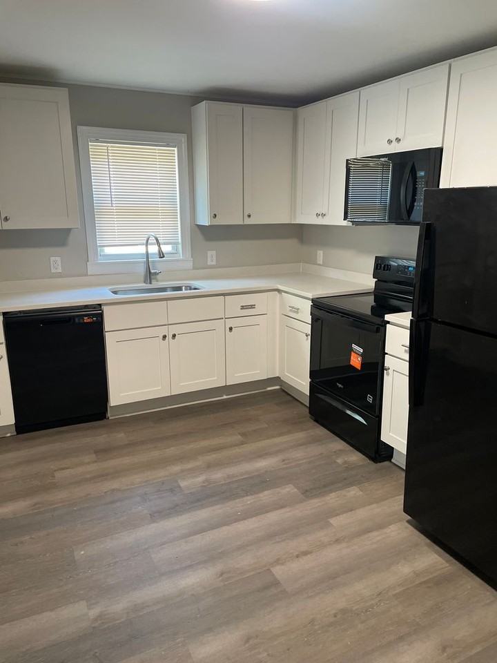 3438 Harmon Rd - Photo 5 of 14
