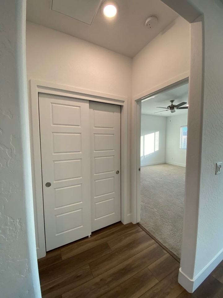 113 E Tyler Ave - Photo 7 of 29