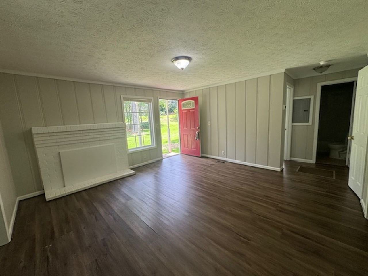 1055 County Road 454 - Photo 5 of 16