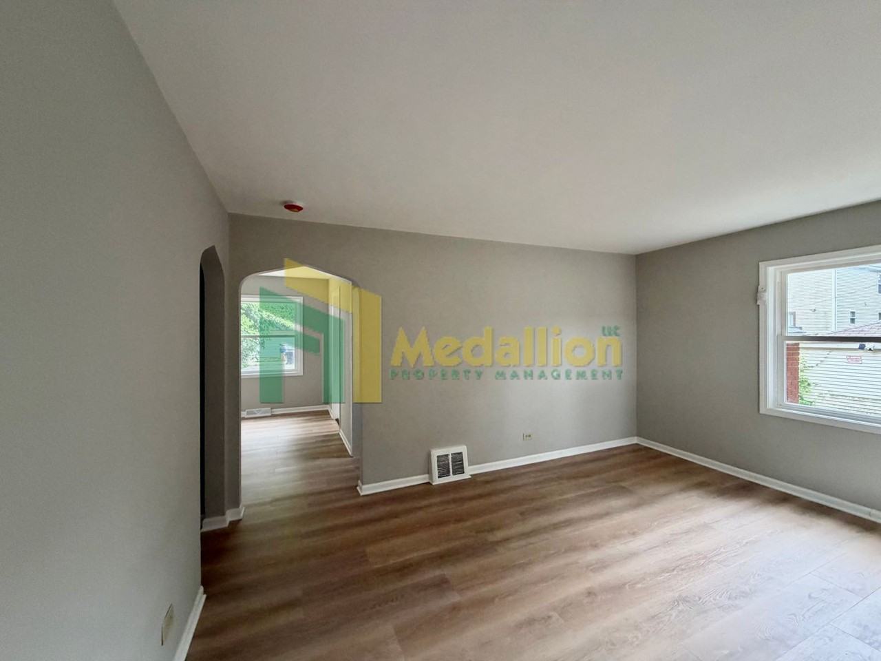 12917 S Emerald Ave - Photo 3 of 21