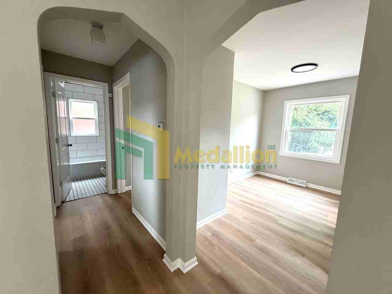 12917 S Emerald Ave - Photo 5 of 21