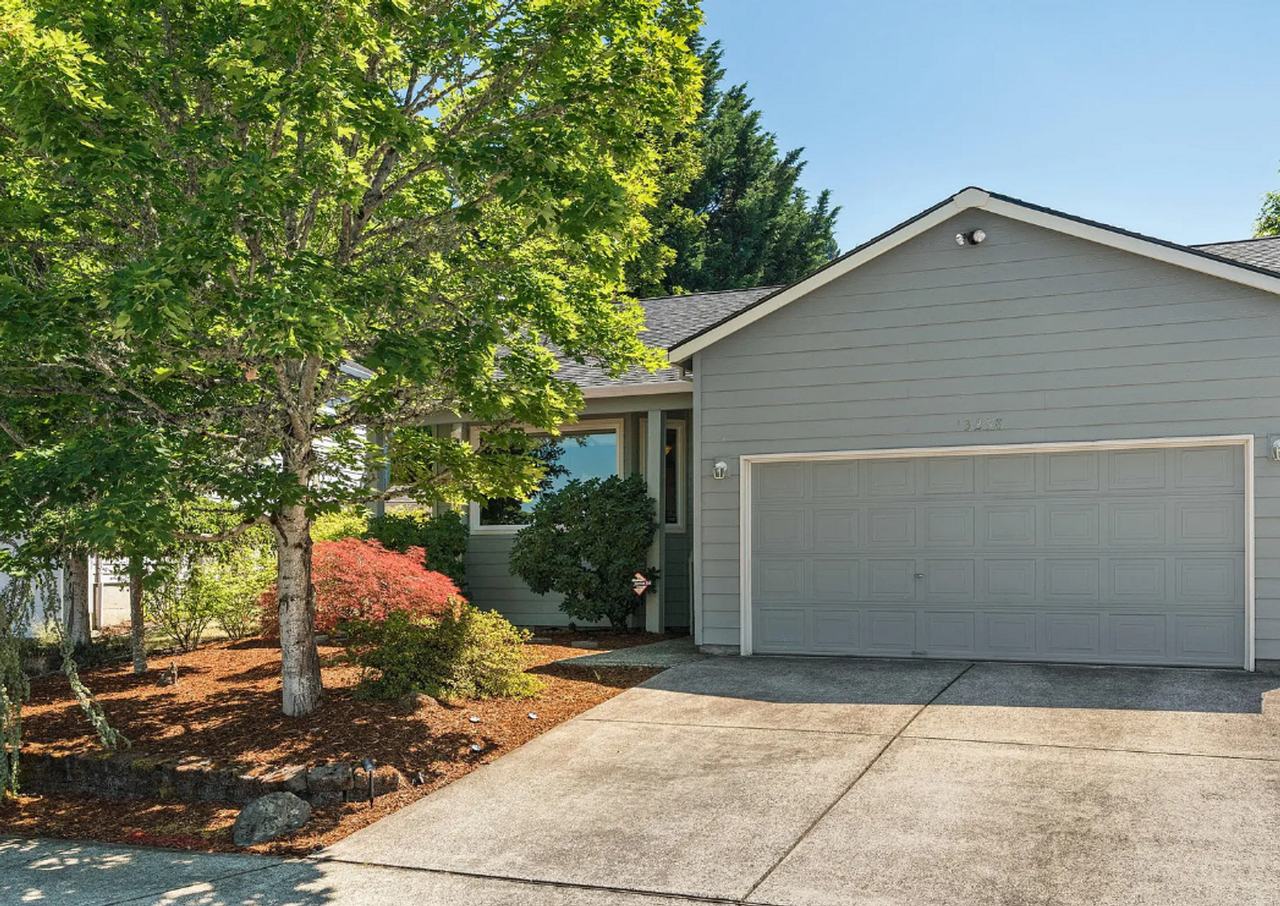 13258 Sw Yarrow Way - Photo 2 of 31