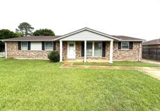 224 Lilac Dr - Photo 1 of 1