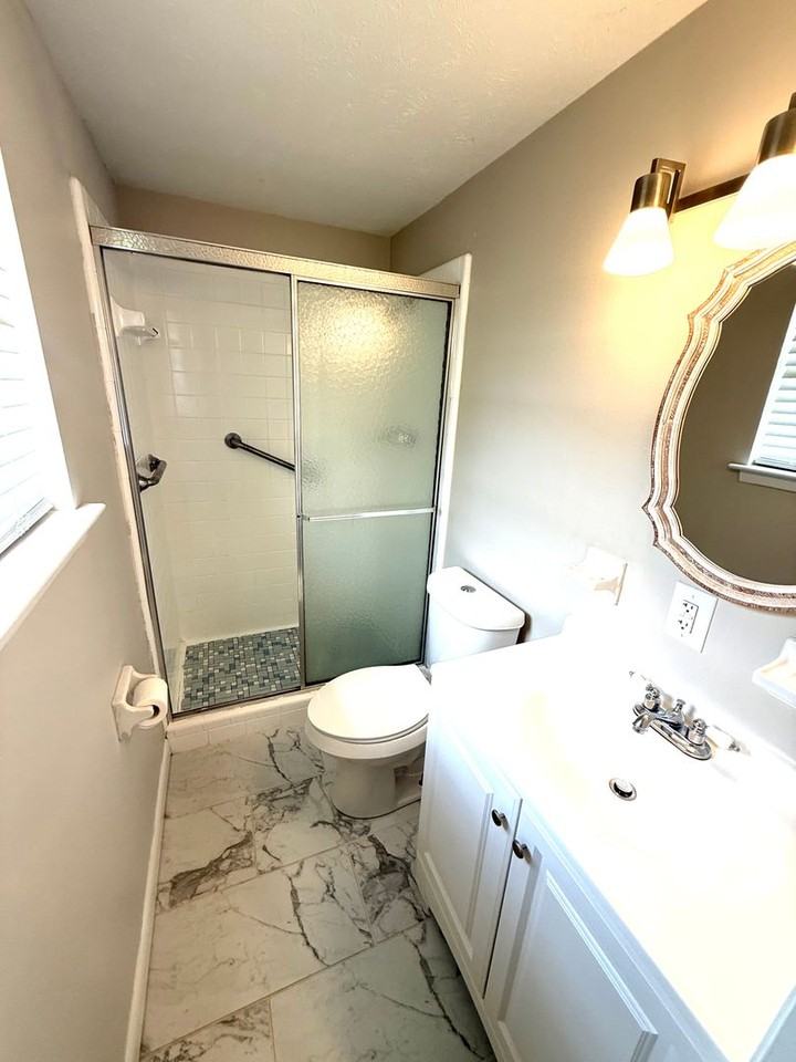 224 Lilac Dr - Photo 5 of 14
