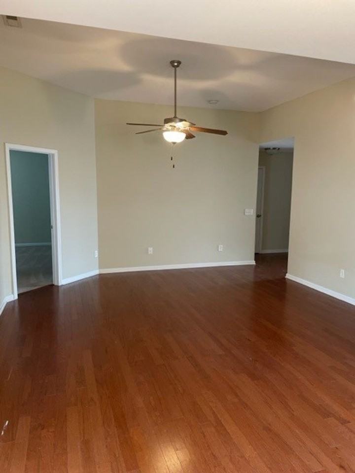 4409 Southern Pine Dr Se - Photo 4 of 34
