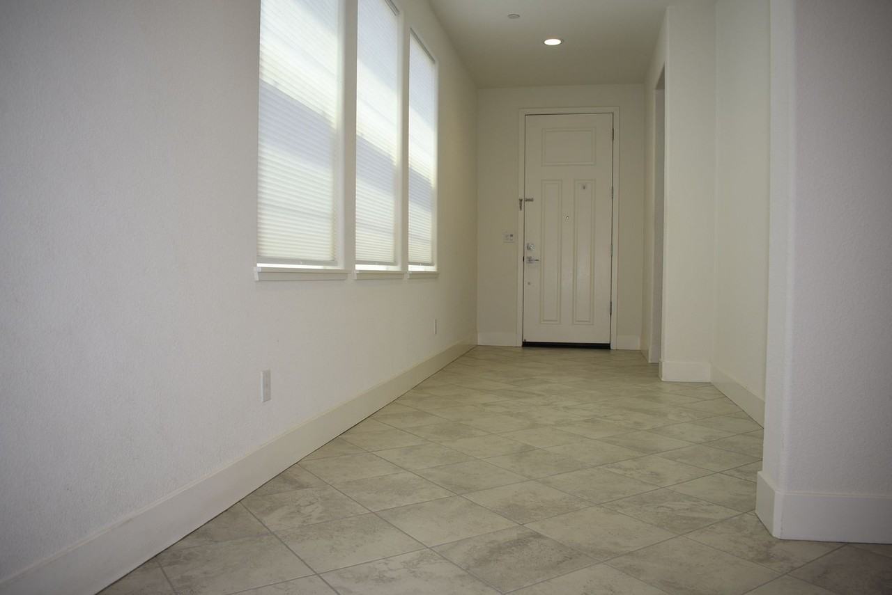 6000 Danwood Dr - Photo 2 of 22