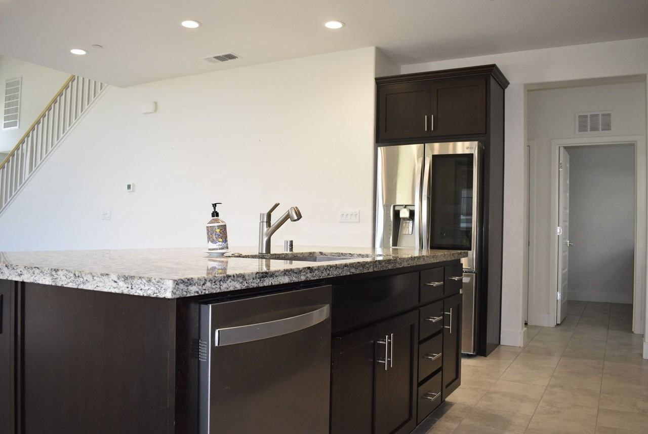 6000 Danwood Dr - Photo 6 of 22
