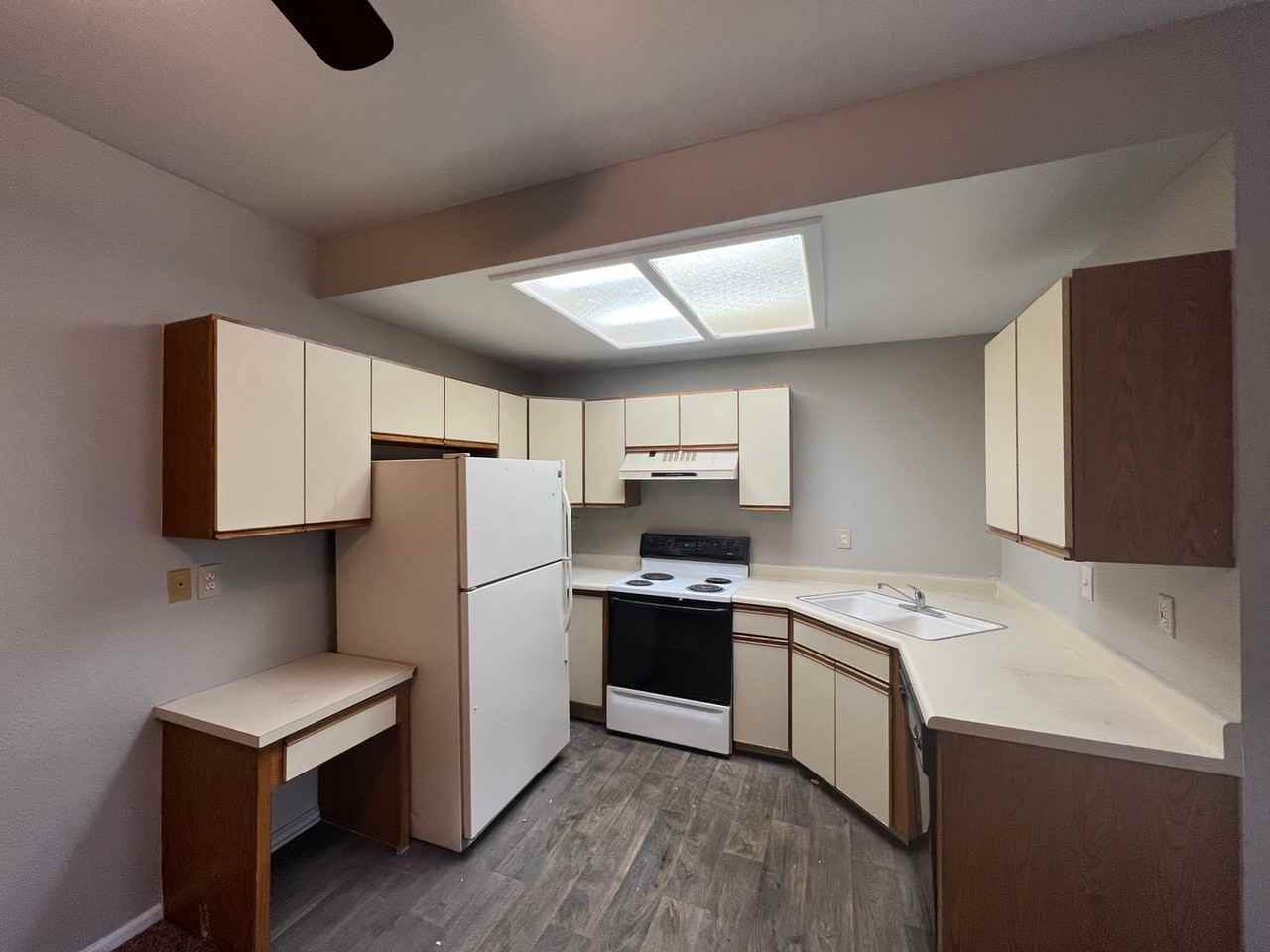 1069 S Walden Way #127 - Photo 4 of 15