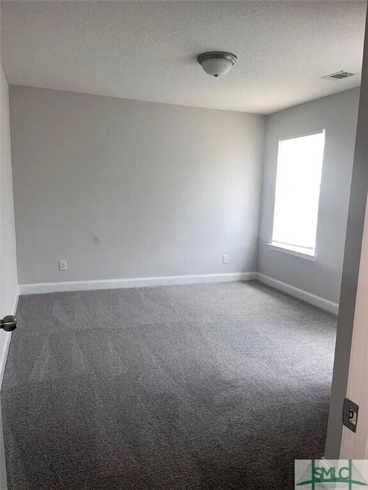 203 Gambrell Rd - Photo 5 of 11