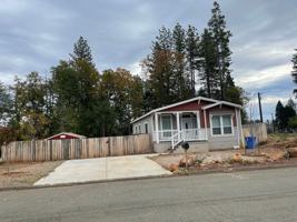 featured image of 13676 Andover Dr