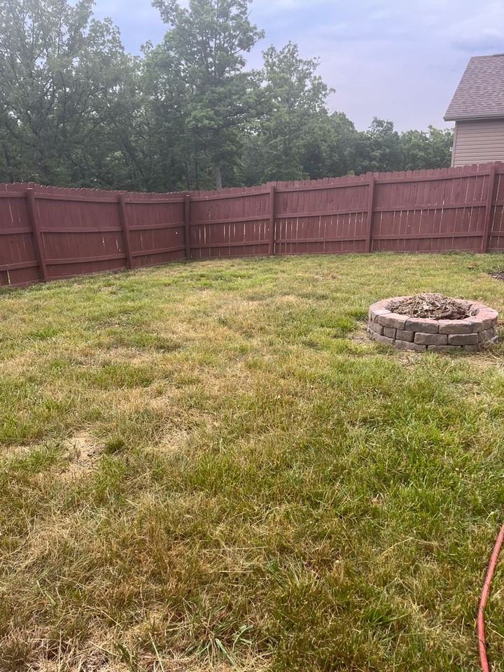 23568 Roulette Rd - Photo 2 of 37