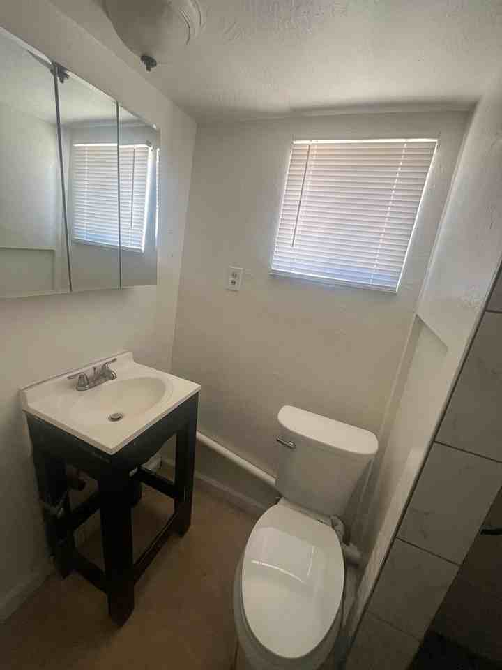 1236 Vito Ave - Photo 3 of 6