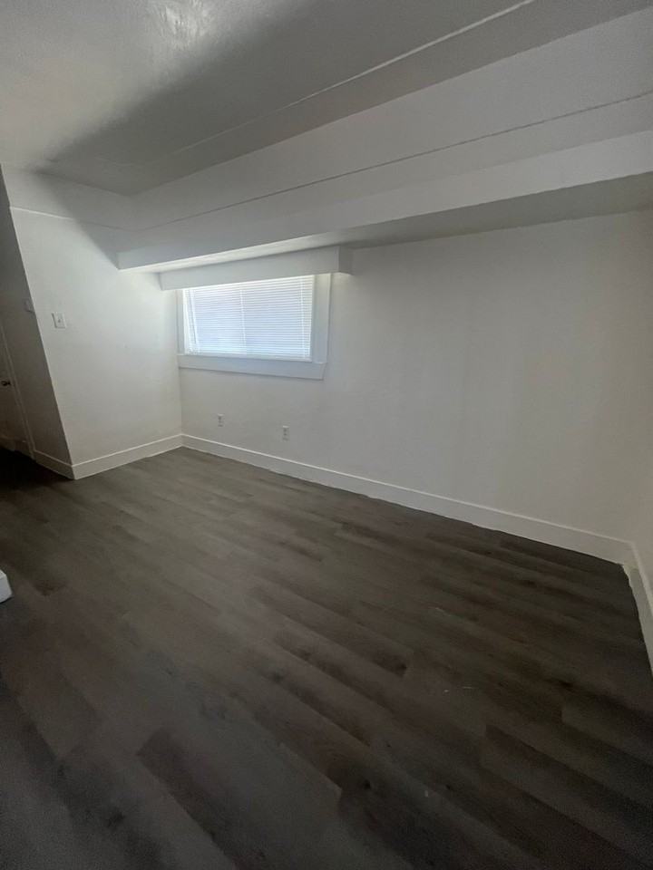 1236 Vito Ave - Photo 6 of 6