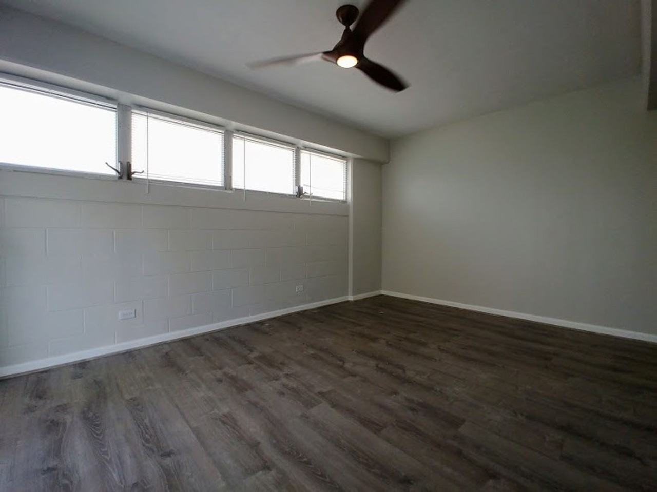 2464 Prince Edward St #521 - Photo 4 of 13