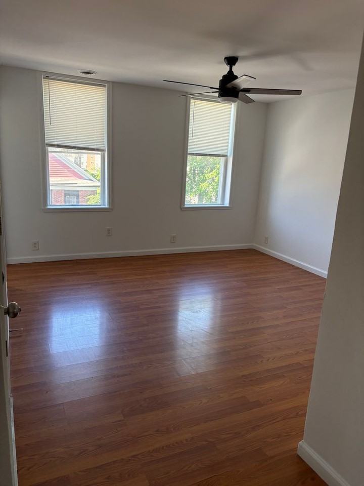 2410 3rd Ave - Photo 3 of 10