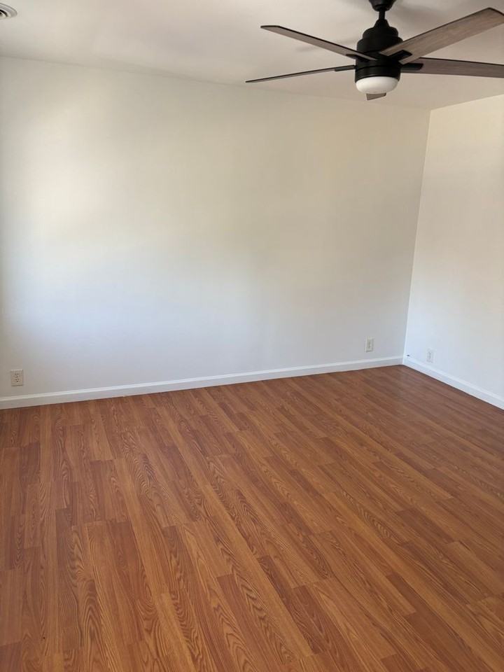 2410 3rd Ave - Photo 6 of 10