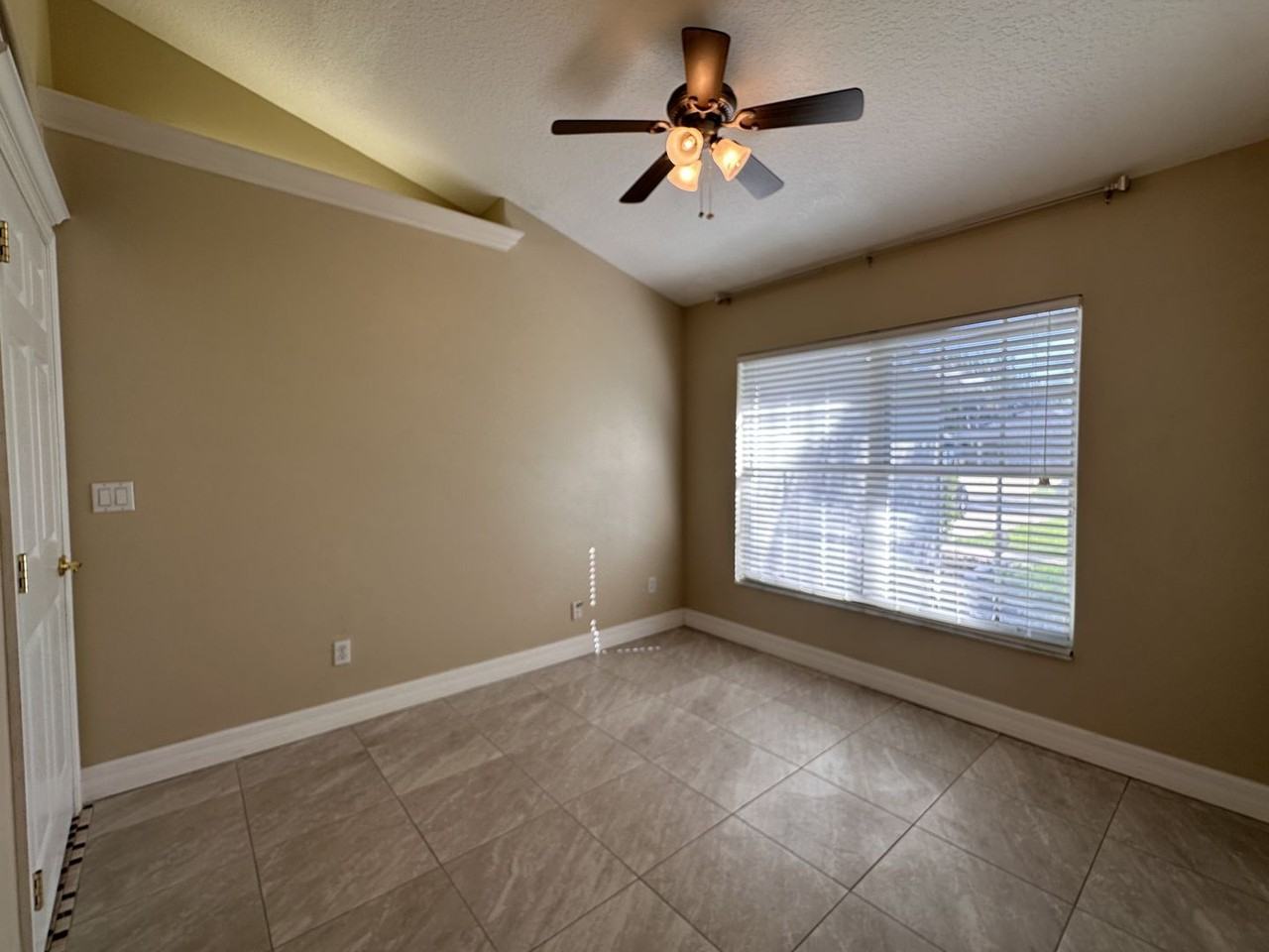 30 Wild Fern Ln - Photo 7 of 44