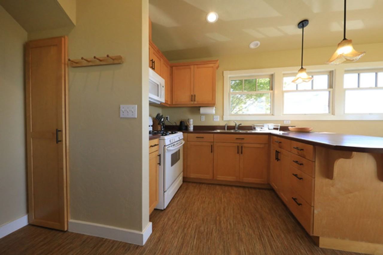 1258A I St - Photo 3 of 16