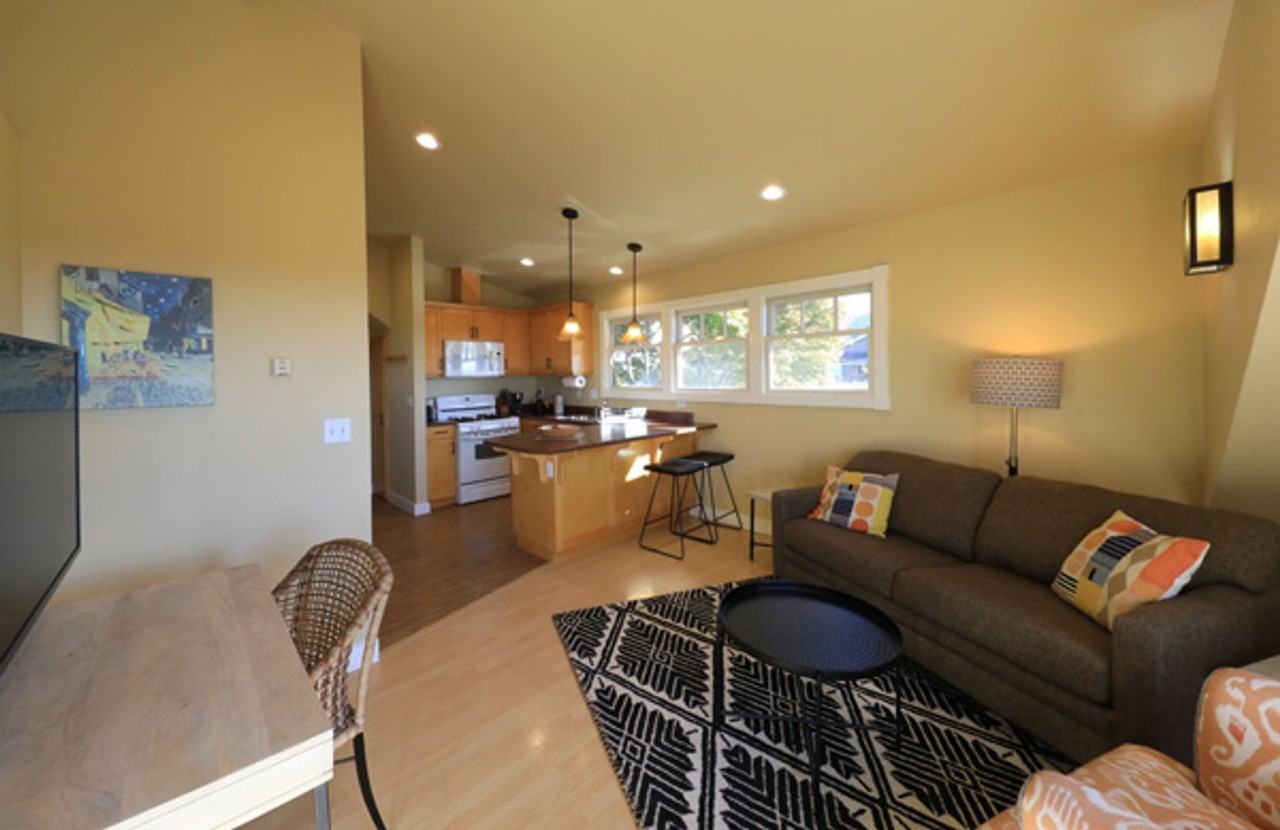 1258A I St - Photo 7 of 16
