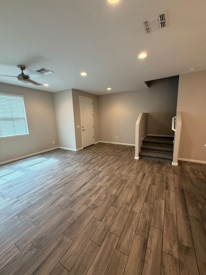6106 S Roosevelt St - Photo 3 of 16
