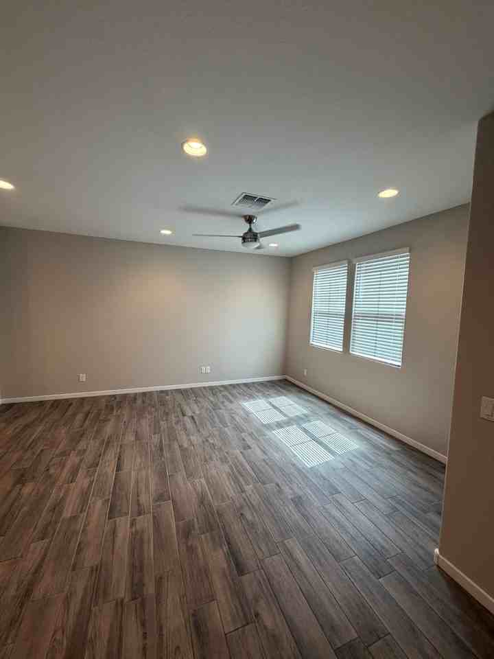 6106 S Roosevelt St - Photo 4 of 16