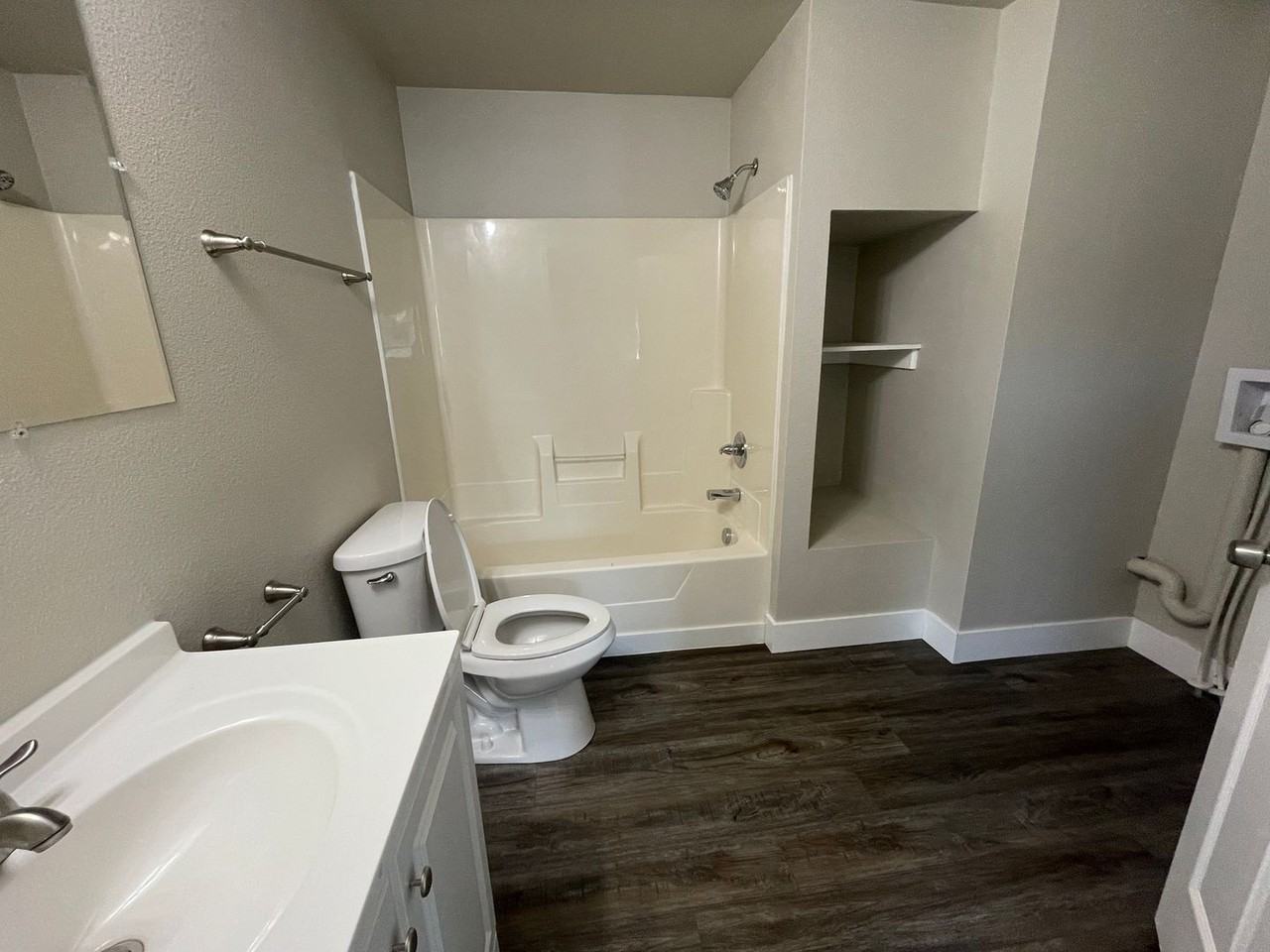 303 S 4th St - Photo 3 of 11