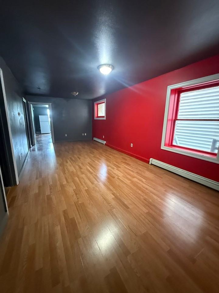 415-417 415-417 N Washingon - Photo 3 of 8