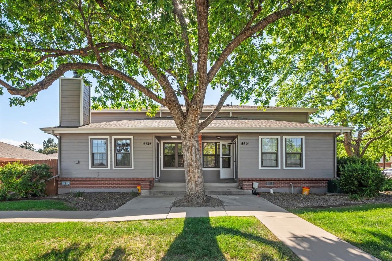 5612 W Center Ave - Photo 2 of 30