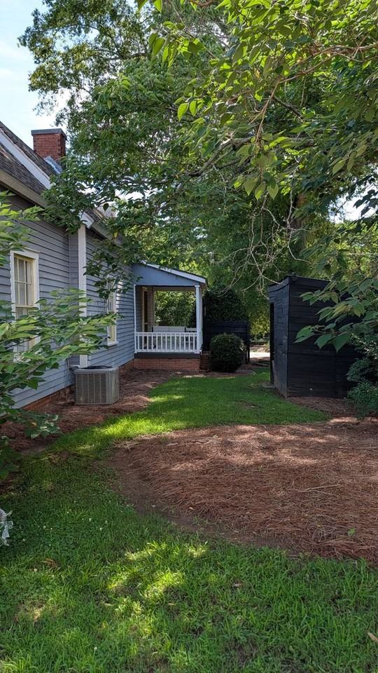 700 Radford St - Photo 3 of 7