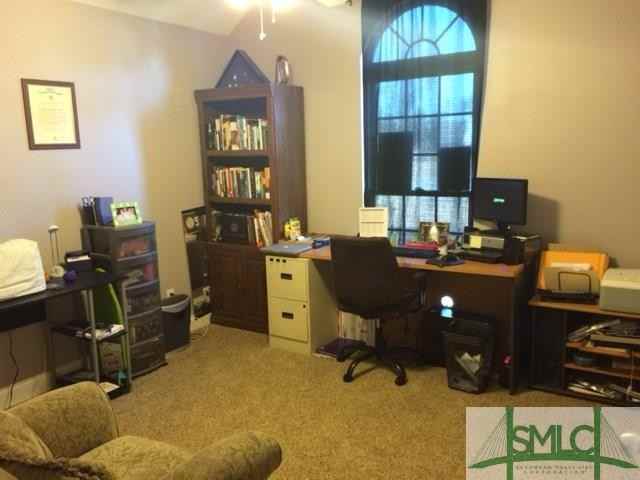 210 Abigail Cir - Photo 2 of 8