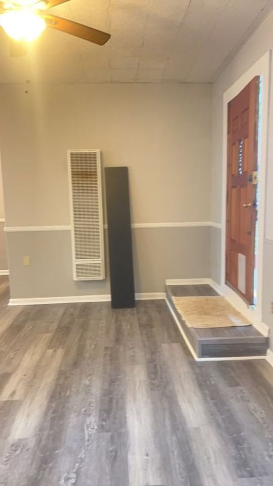 421 S Clementine St #B - Photo 6 of 6