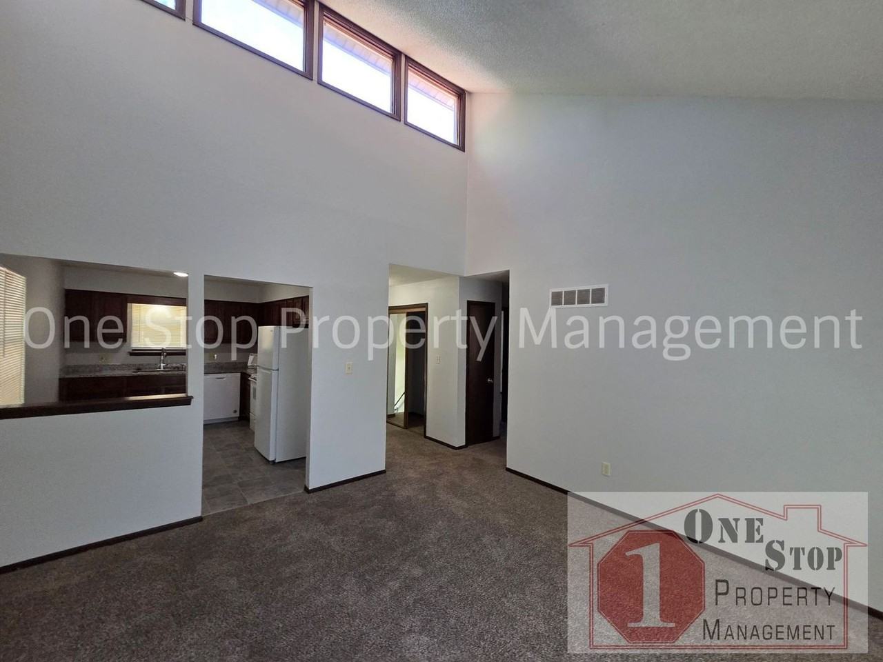 17301 E 49th Street Ct S - Photo 4 of 18