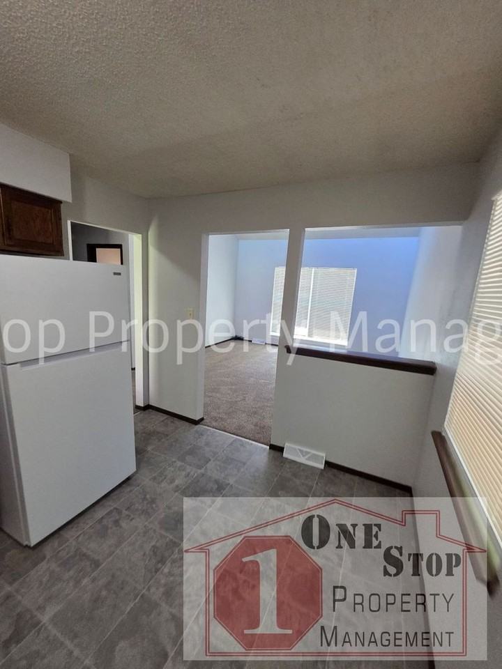17301 E 49th Street Ct S - Photo 5 of 18