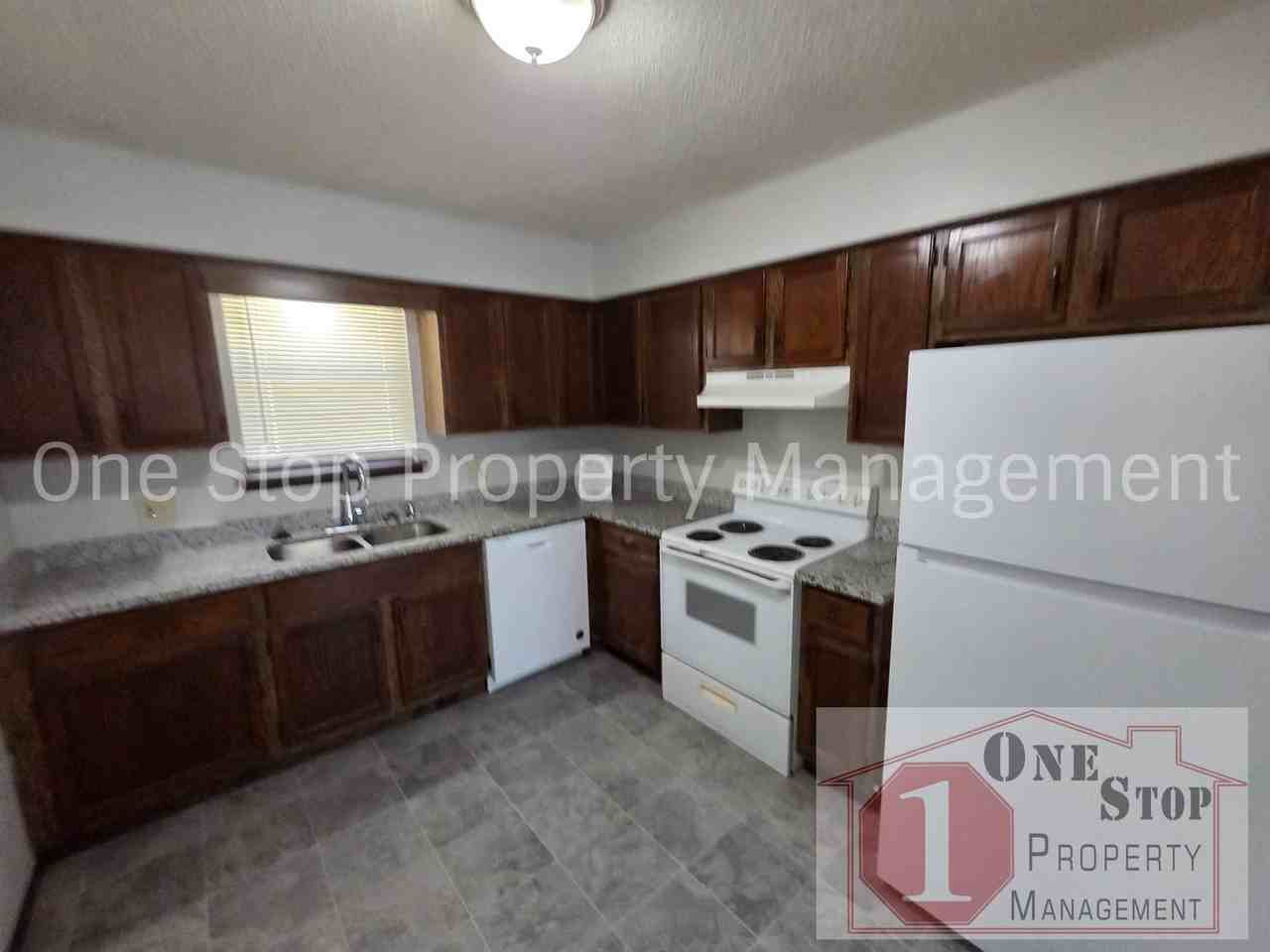 17301 E 49th Street Ct S - Photo 6 of 18