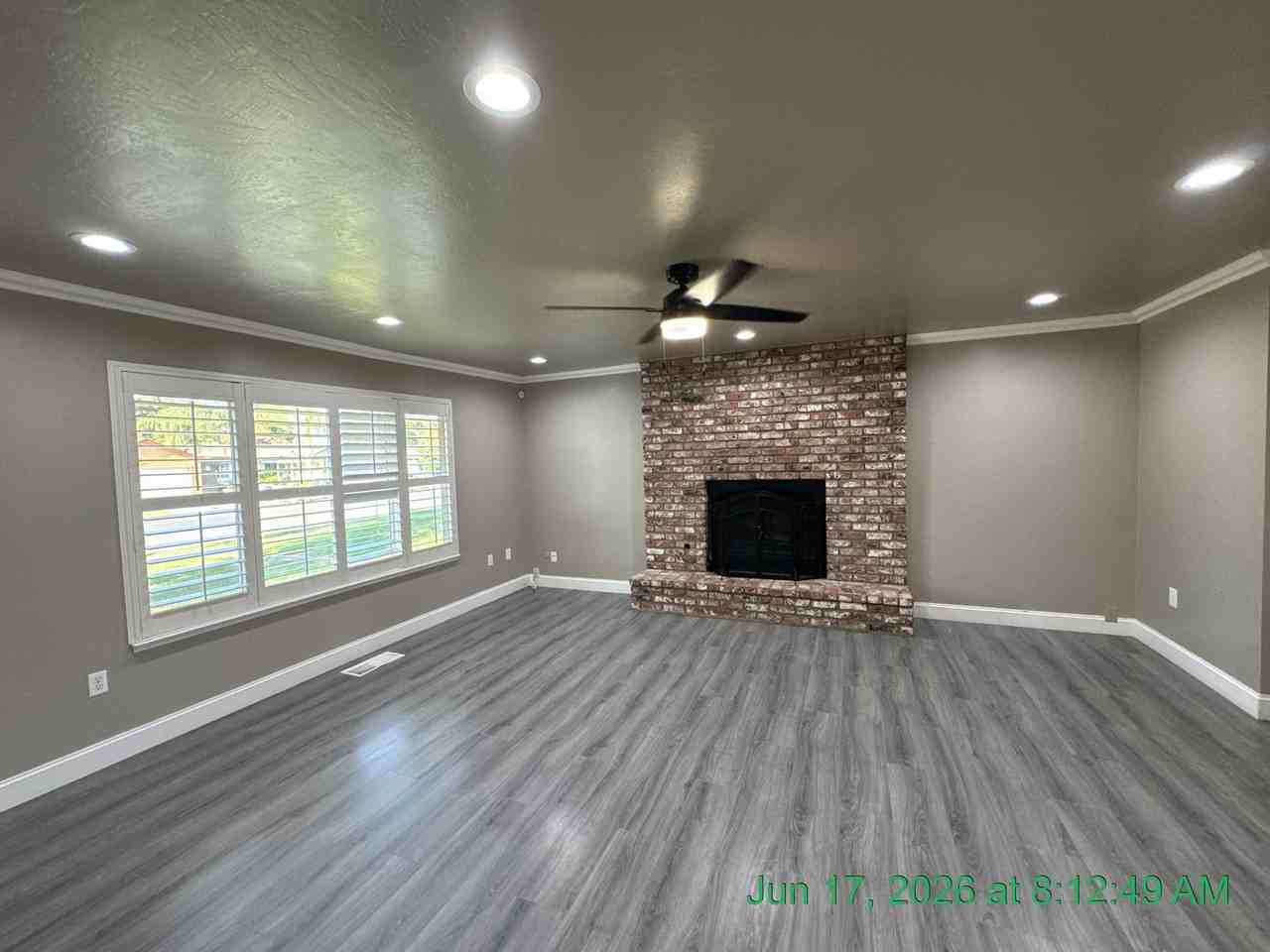 2601 S Kloth Dr - Photo 2 of 19