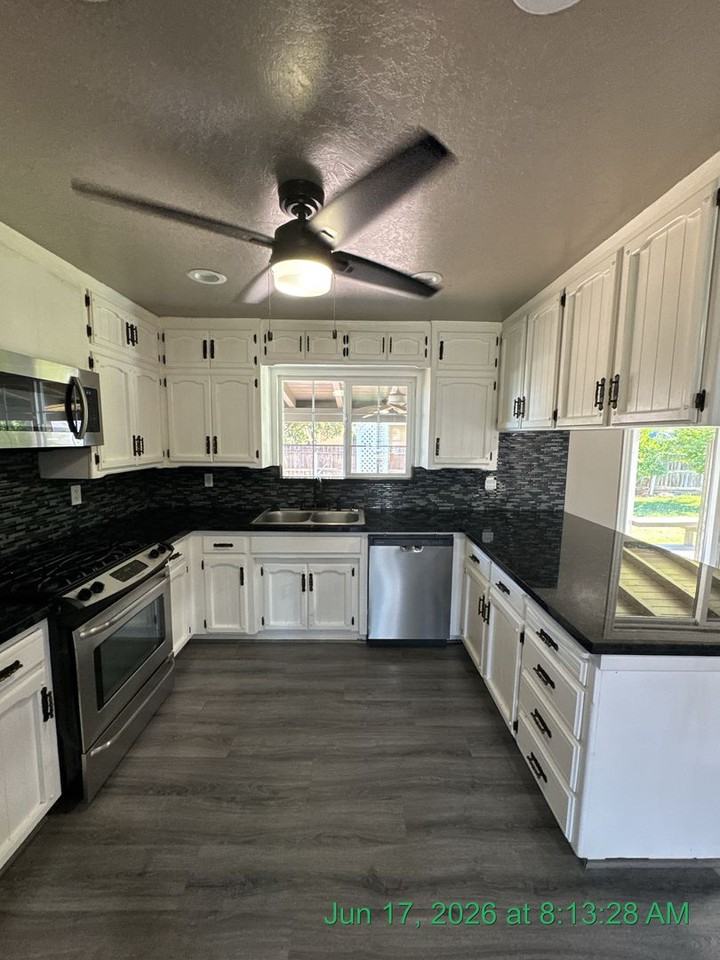 2601 S Kloth Dr - Photo 5 of 19