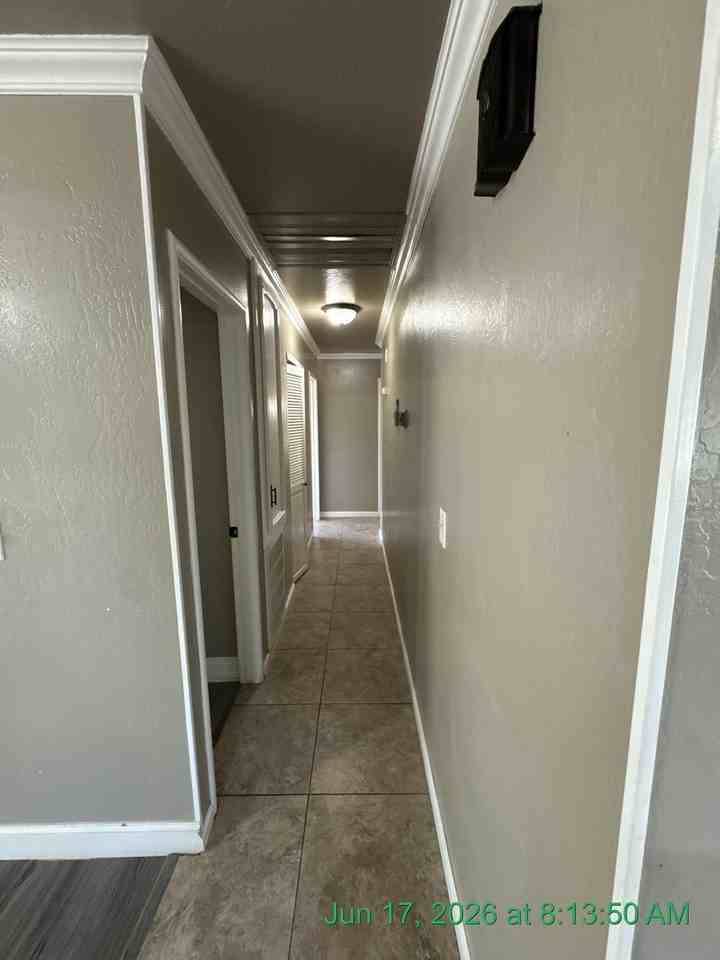2601 S Kloth Dr - Photo 6 of 19